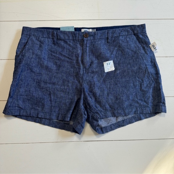 Old Navy Shorts - Picture 1 of 4